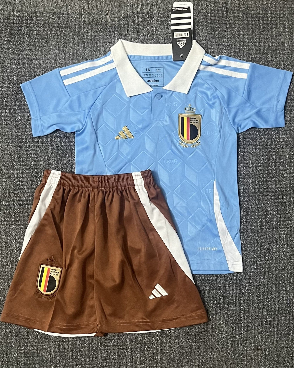 BELGIUM kid kit