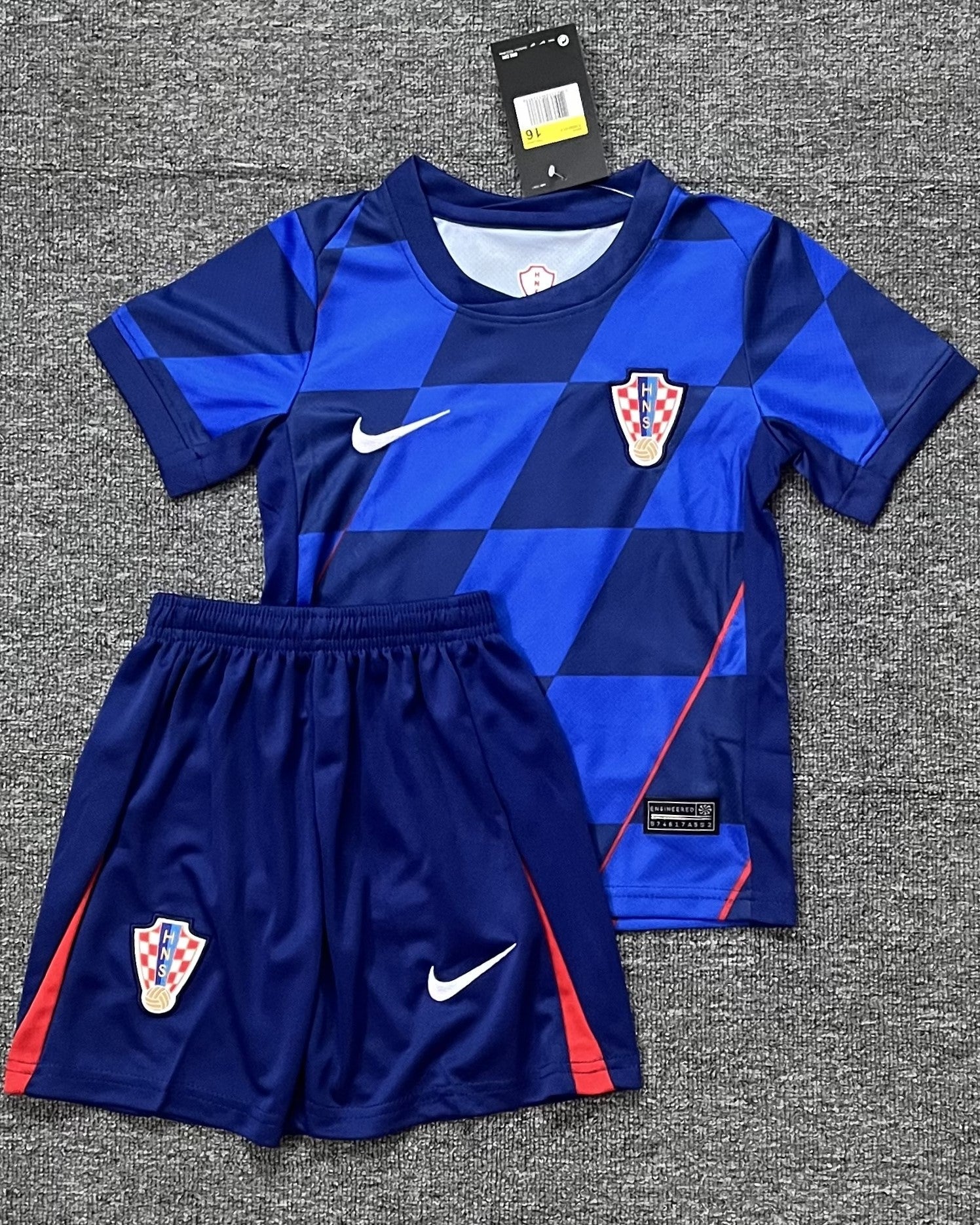 CROATIA kid kit