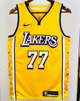 DONCIC LUKA (LAL)