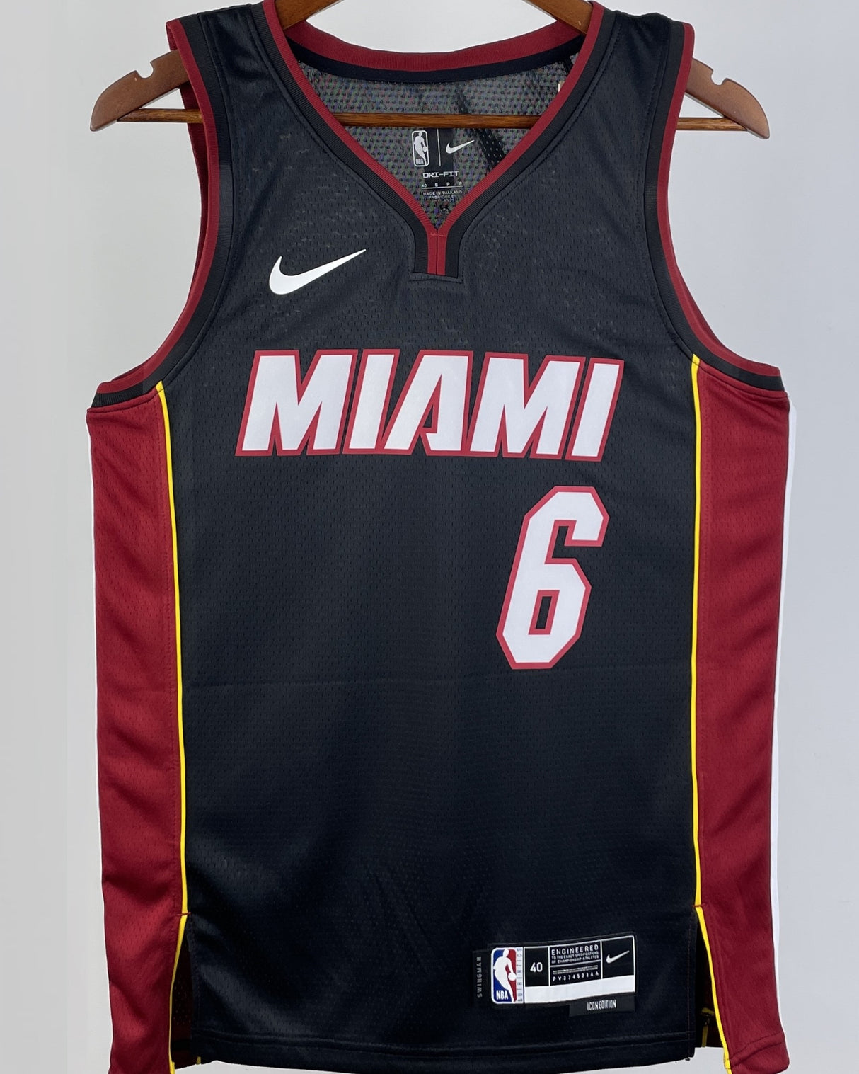 JAMES LEBRON (MIA)