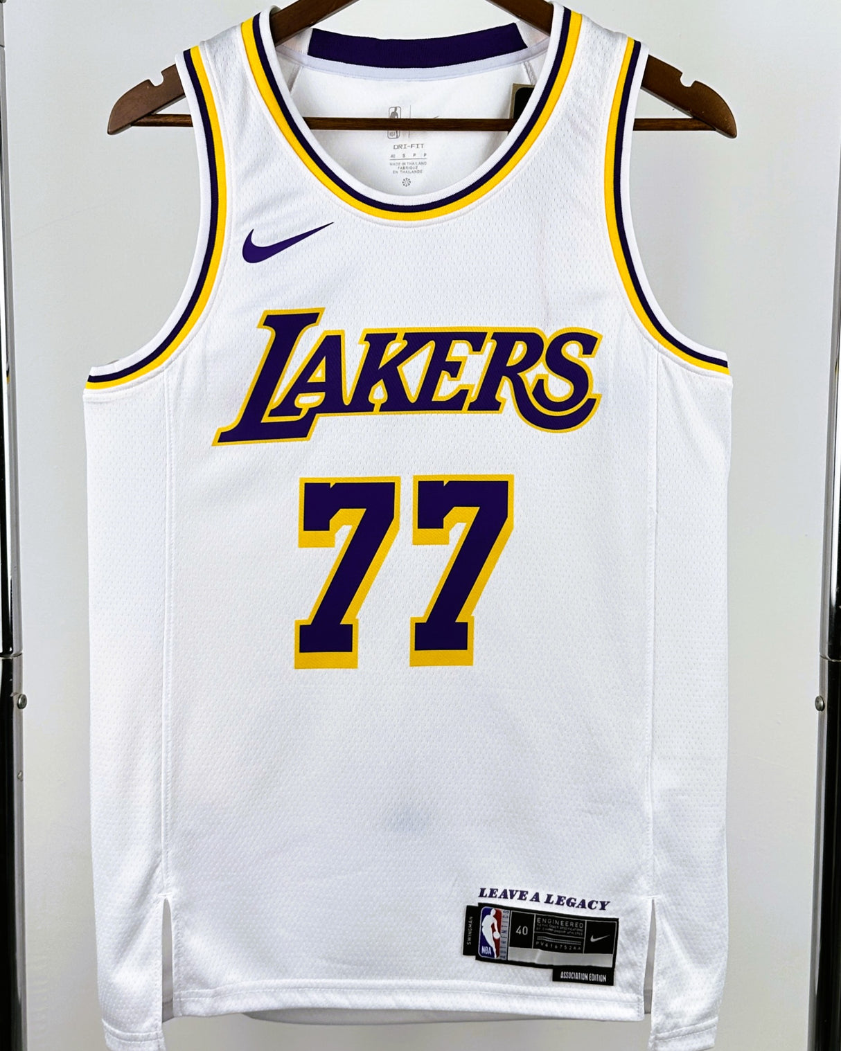 DONCIC LUKA (LAL)