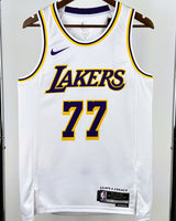 DONCIC LUKA (LAL)
