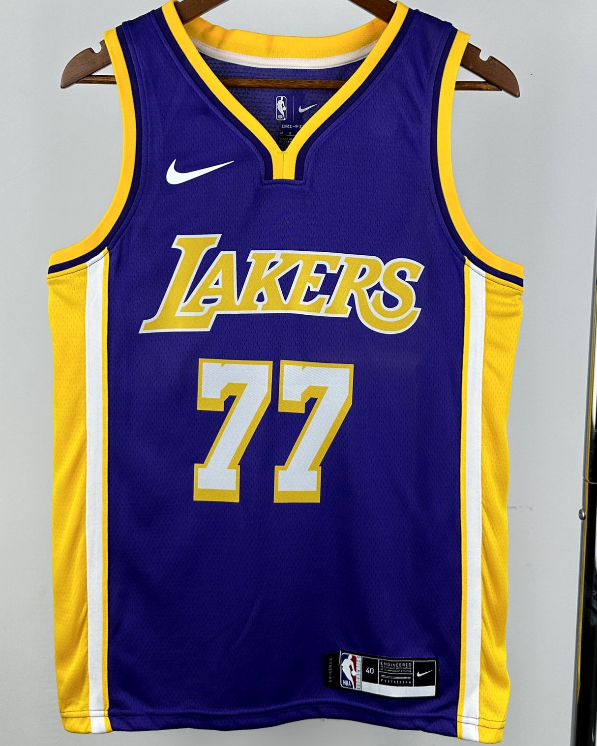 DONCIC LUKA (LAL)