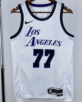 DONCIC LUKA (LAL)