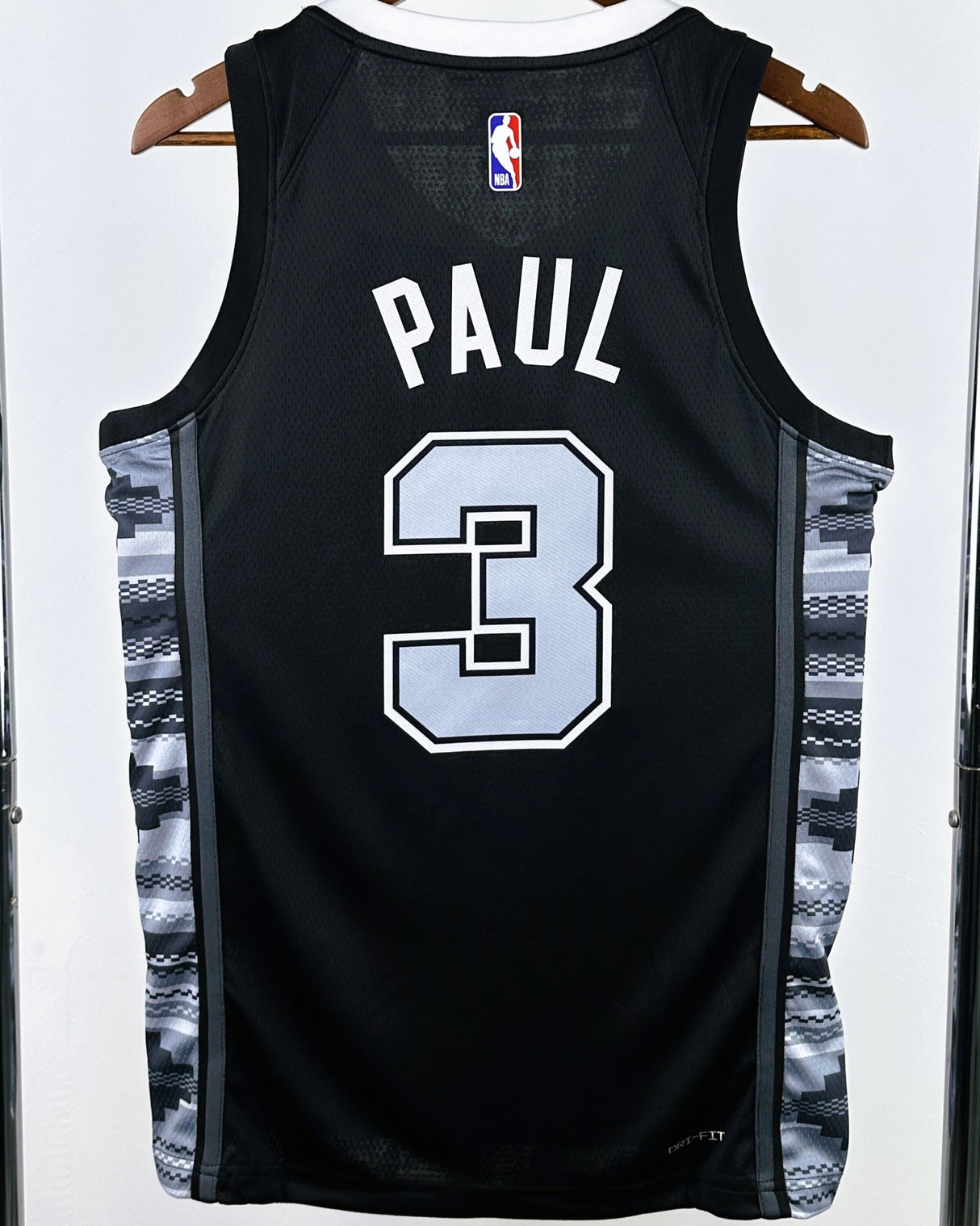 PAUL CHRIS (SAS)