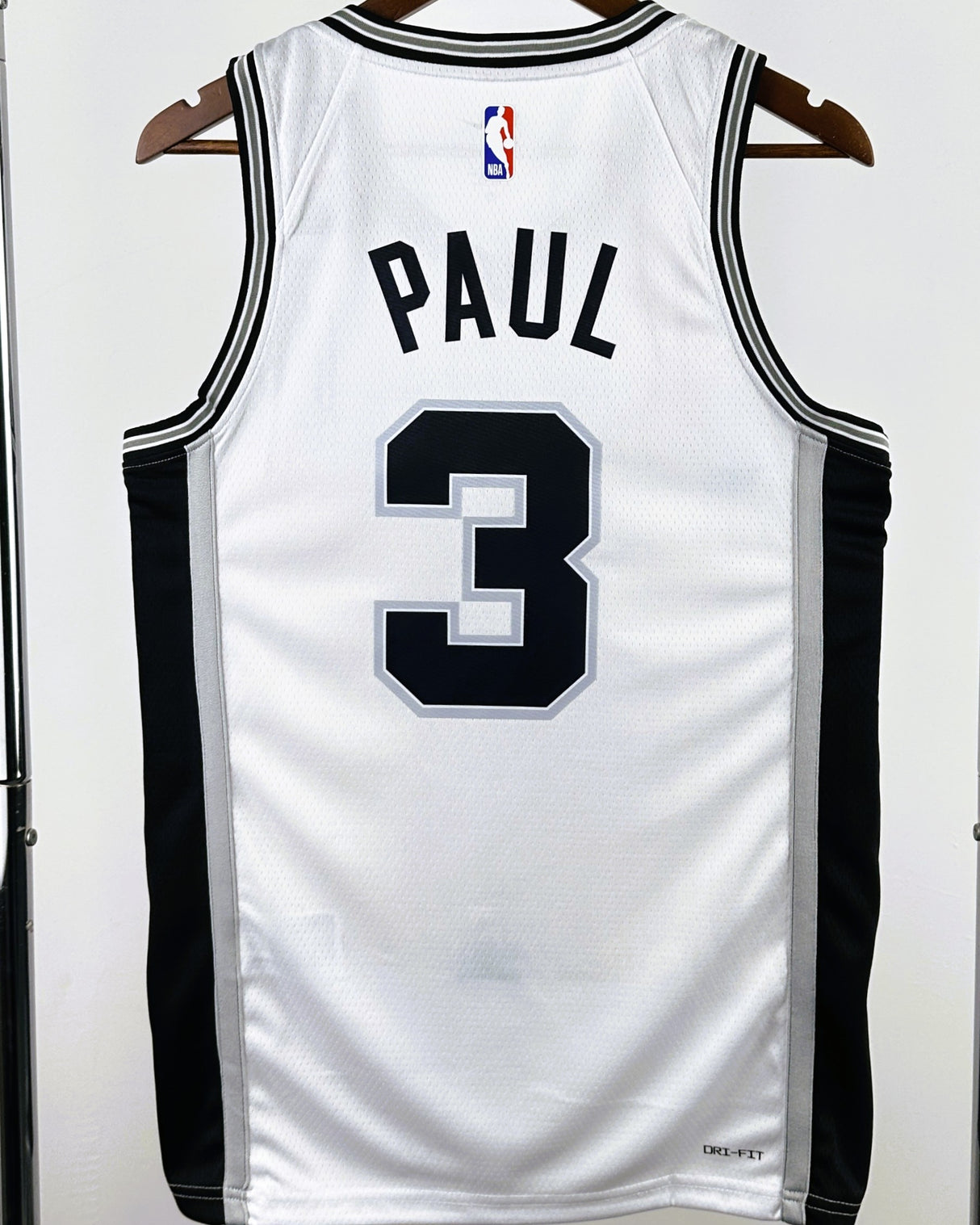 PAUL CHRIS (SAS)
