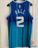 BALL LAMELO (CHA)