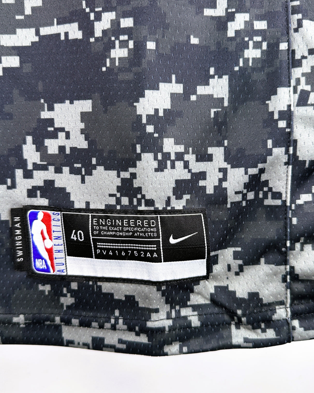 PARKER TONY (SAS)