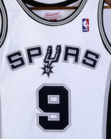 PARKER TONY (SAS)