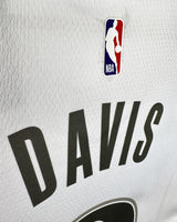 DAVIS ANTHONY (DAL)