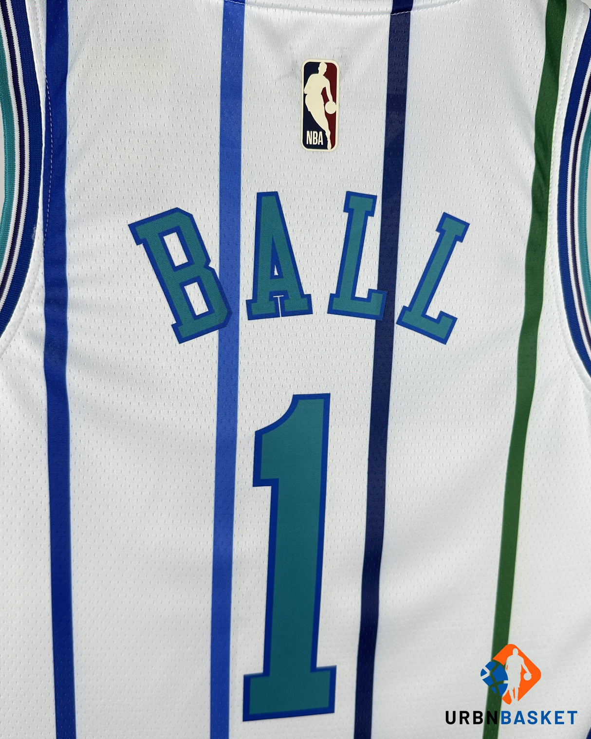 BALL LAMELO (CHA)