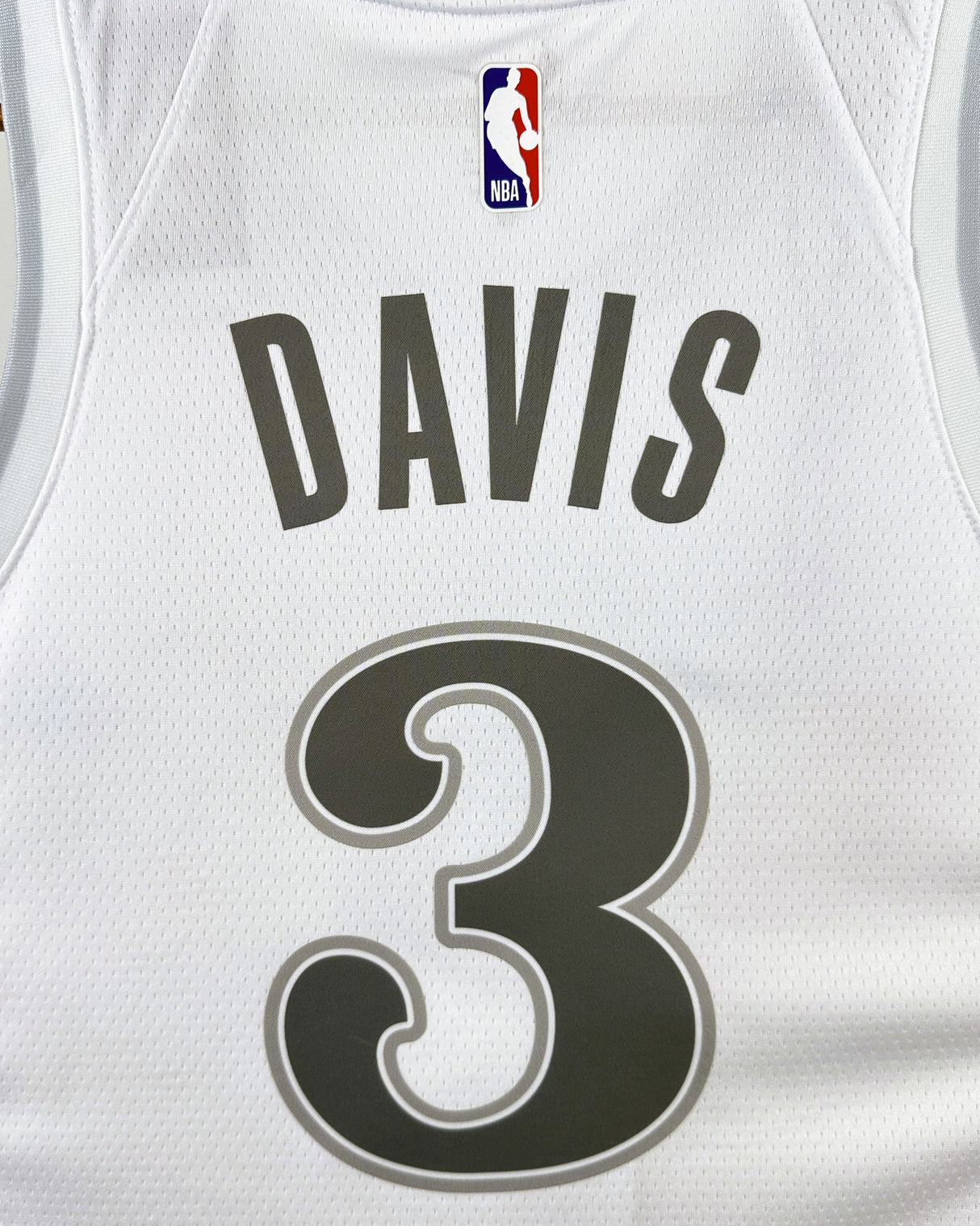 DAVIS ANTHONY (DAL)